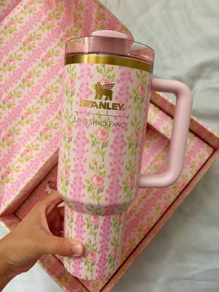 Stanley x LoveShackFancy Limited Edition Floral Quencher – 40 oz Insulated Tumbler