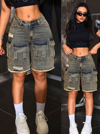 Loose Fit Wide Leg Denim Shorts With Multiple Pockets And Frayed Hem